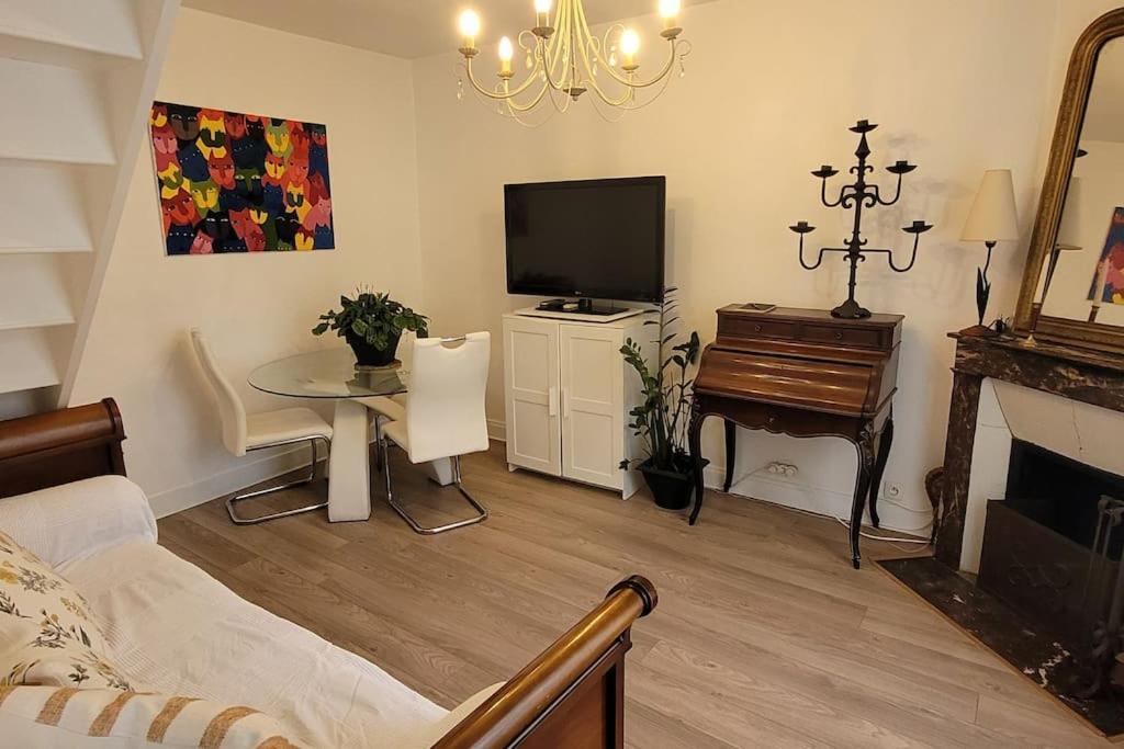 Proche Du Chateau De Versailles Apartment